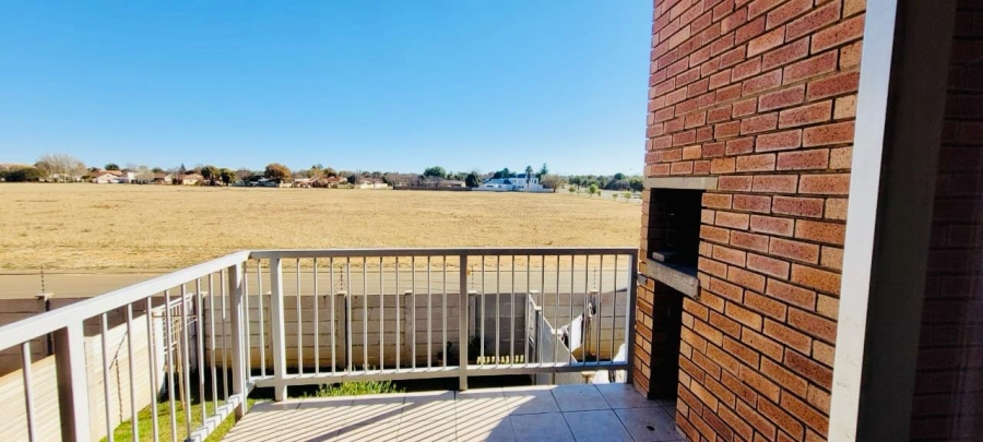 2 Bedroom Property for Sale in Pellissier Free State